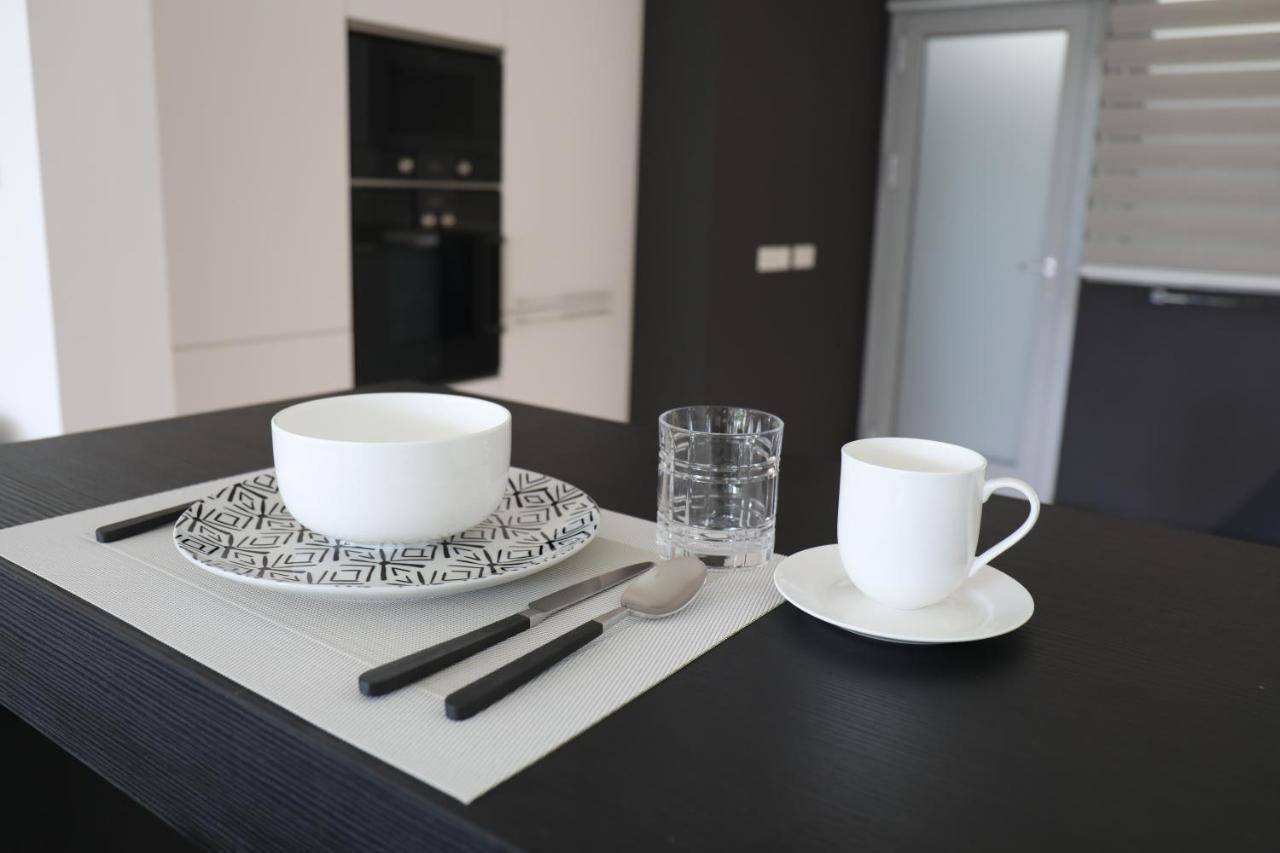 Luxurious 2 Bedroom Townhouse In Sierra Blanca Марбеля Екстериор снимка